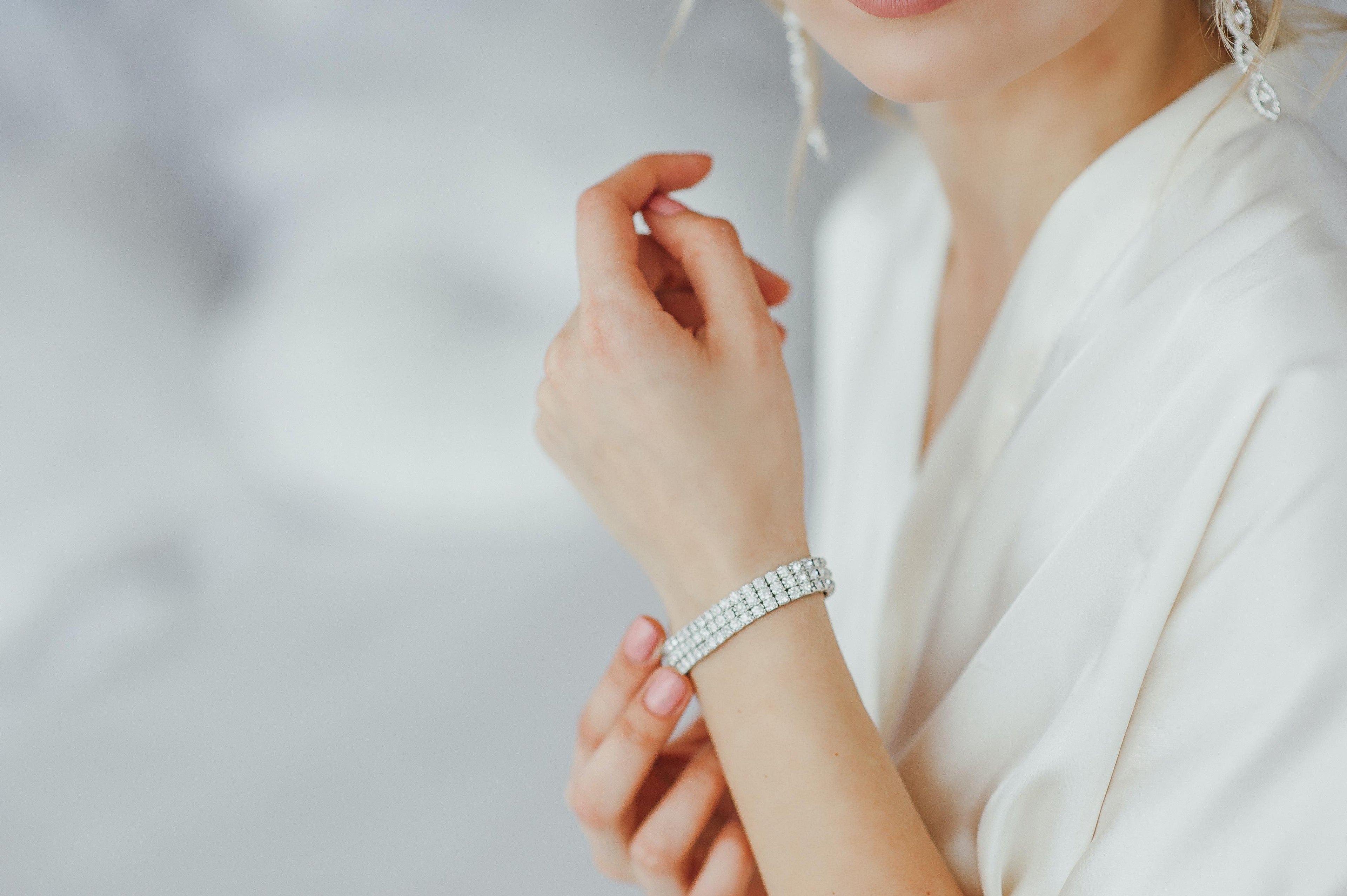 Jewelry & Accessories