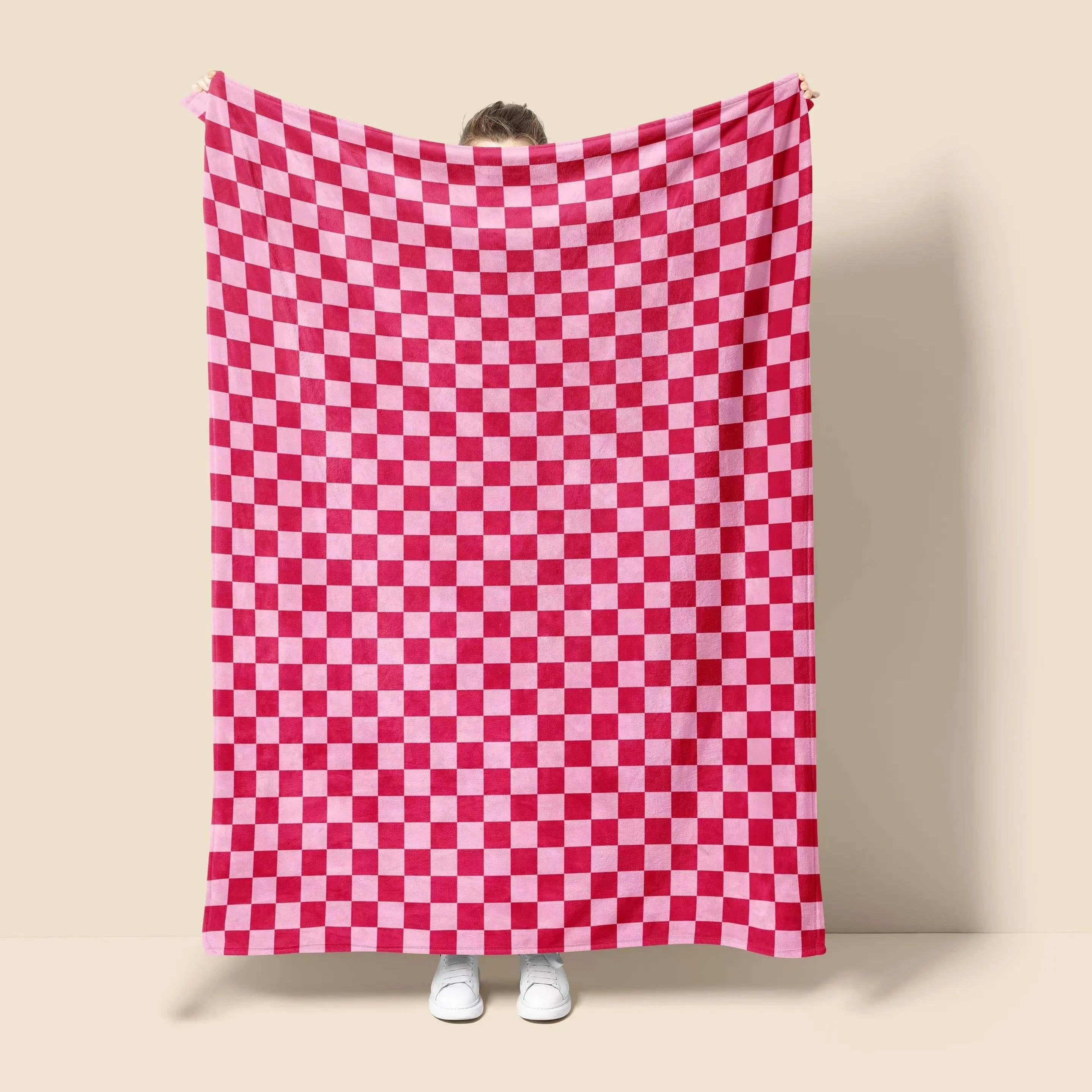 Soft & Durable Checkered Flannel Blanket 